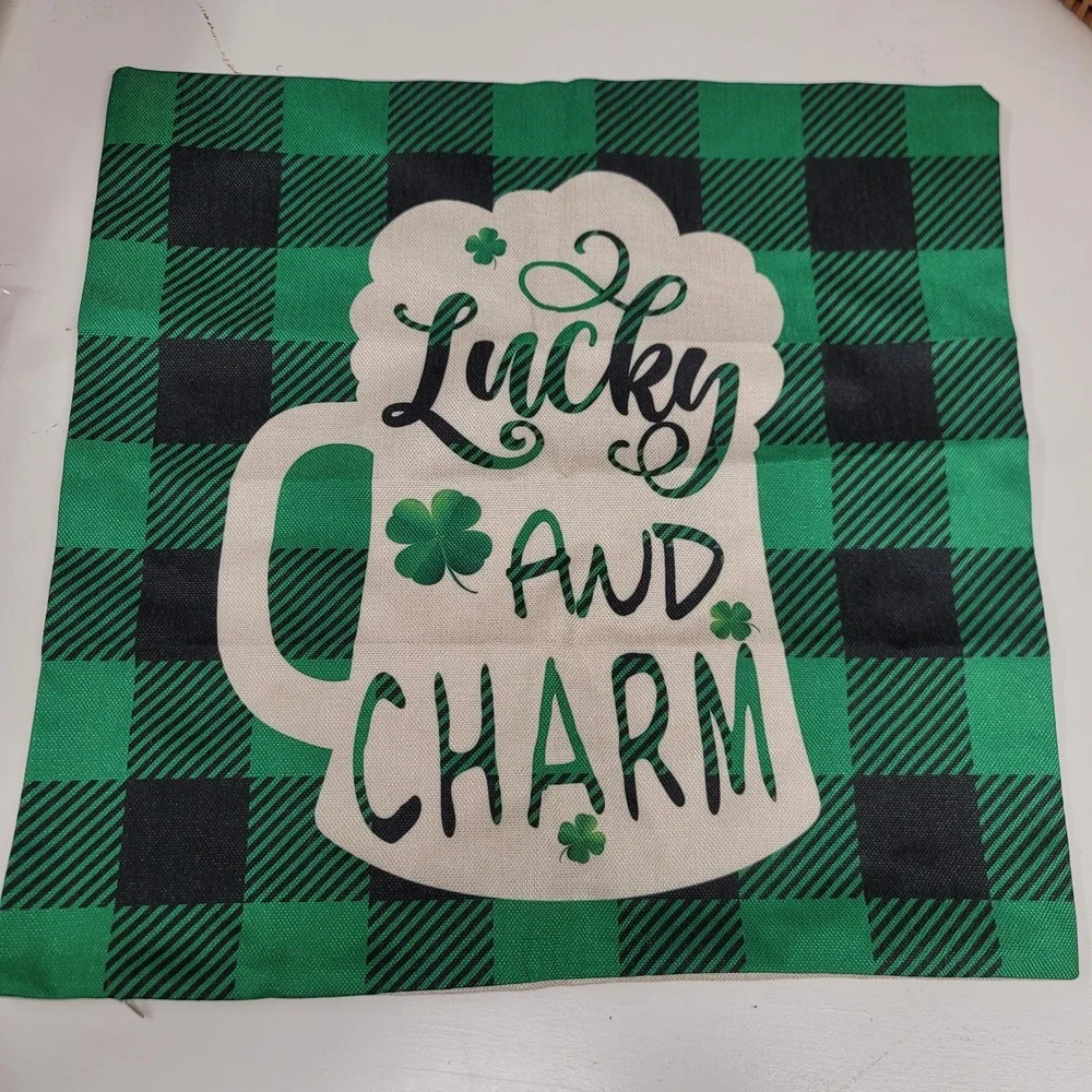 St. Patrick's Day Pillow Cover Green Black Plaid‎ Lucky Charm 18x18